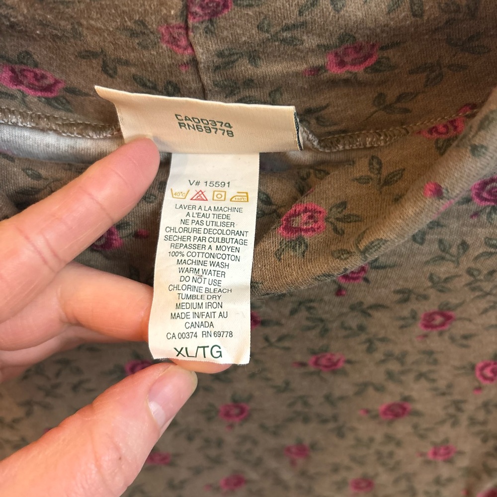 Vintage turtleneck “Northern Reflections”Taupe Top with Pink Floral Print xlarge - Picture 5 of 8